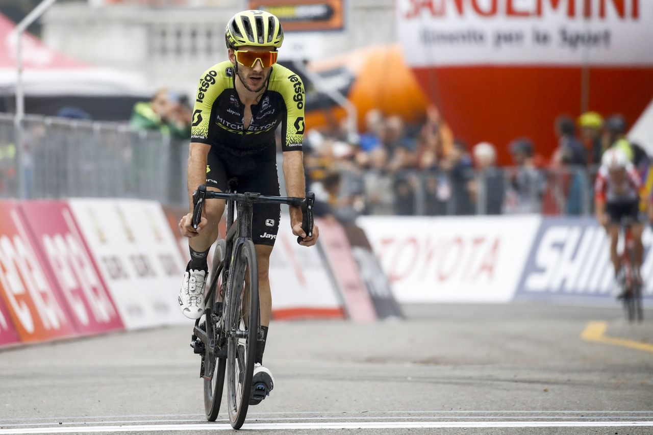 Adam Yates (Mitchelton-Scott) finished third, five seconds back