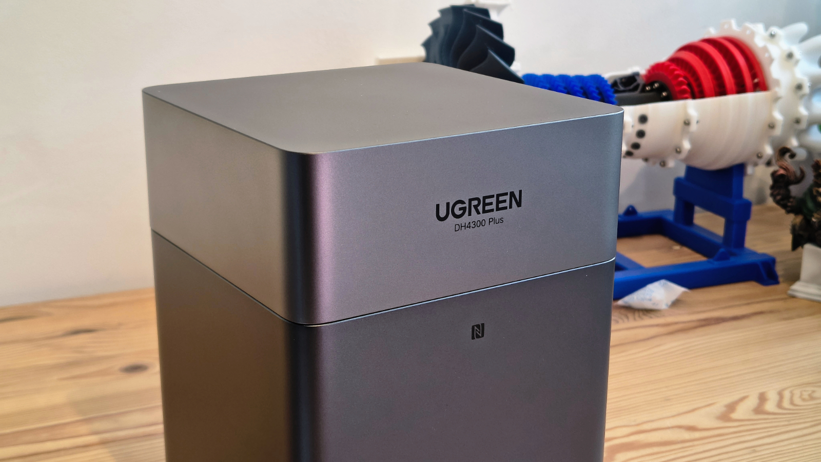Ugreen NASync DH4300 Plus
