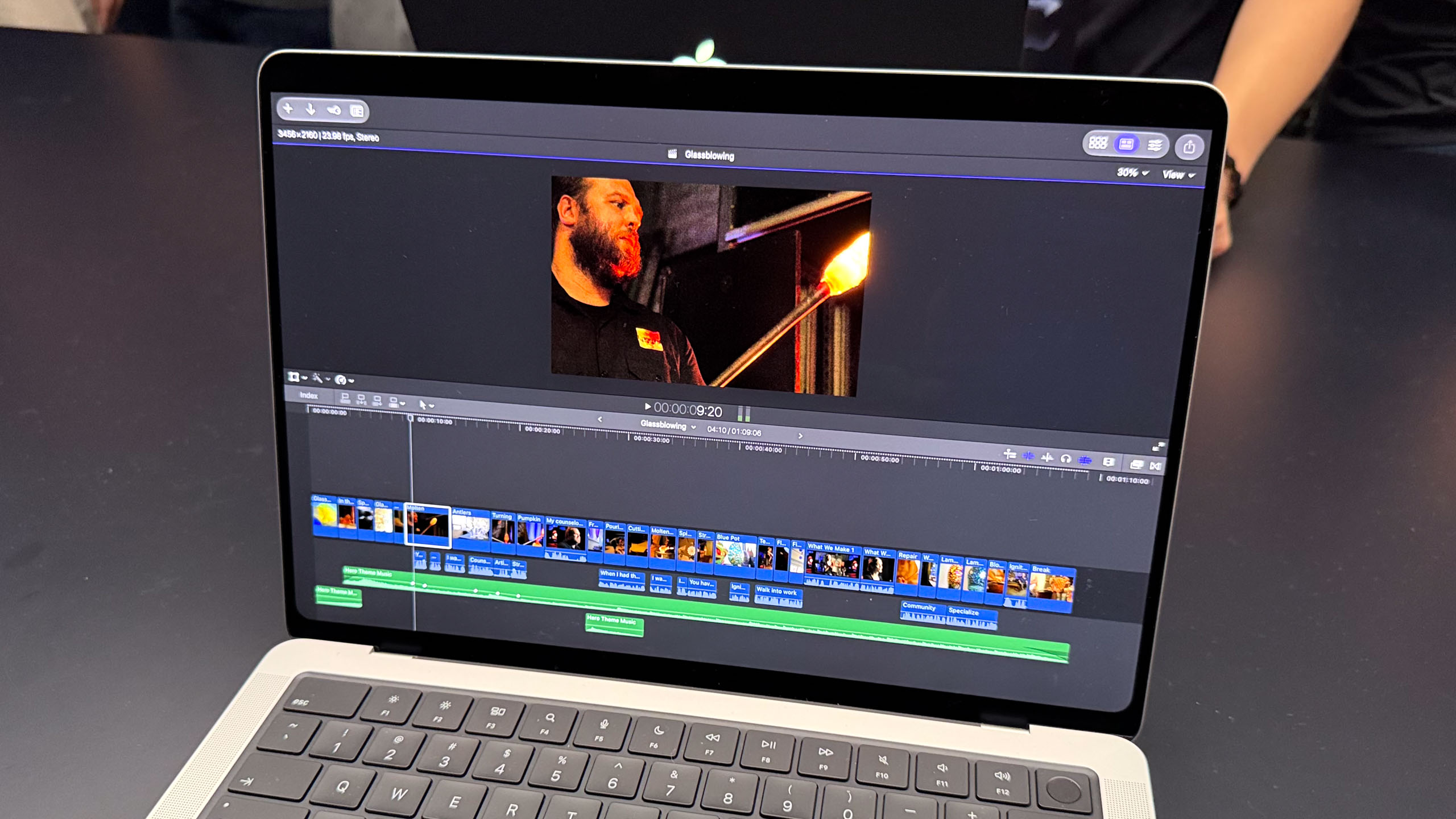 MacBook Pro with PROLED XDR Display
