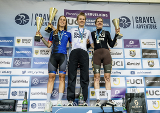 Gravel World Series: Wendy Oosterwoud and Anton Albrecht score first wins of the season in Poland at Gravel Adventure