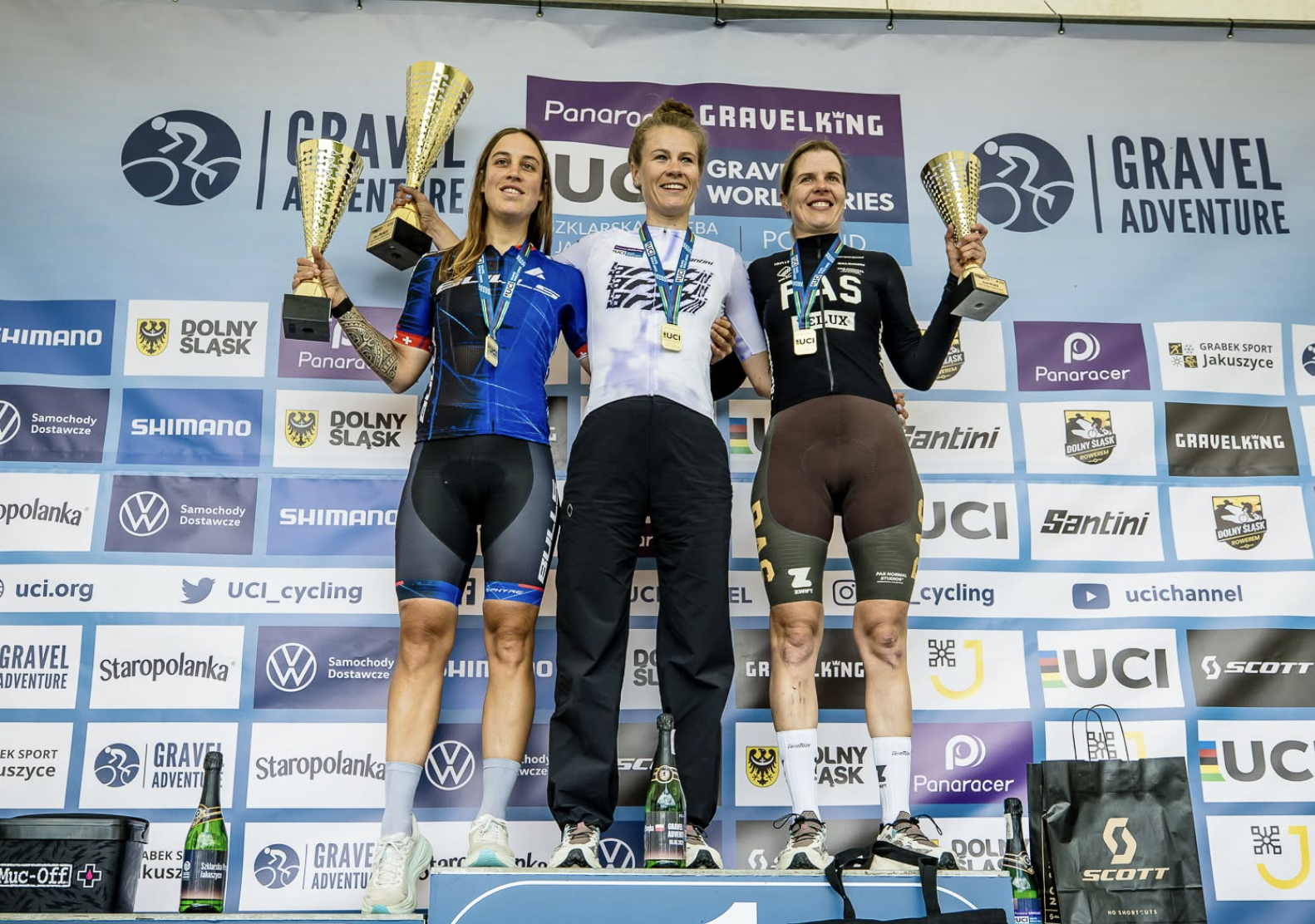 Elite women's podium for 2026 Gravel Adventure, won by Wendy Oosterwoud