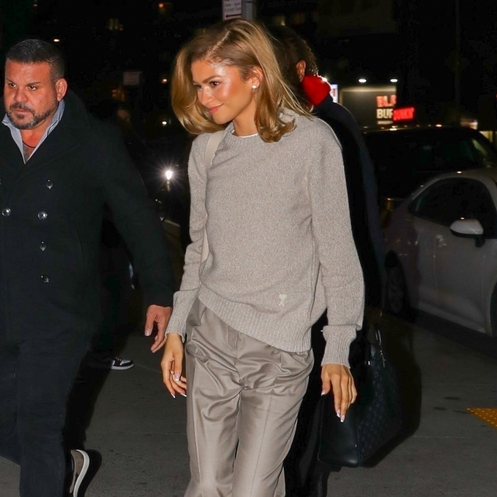 Zendaya Just Wore a New Trouser Trend With a Pair of "Almost" Flats