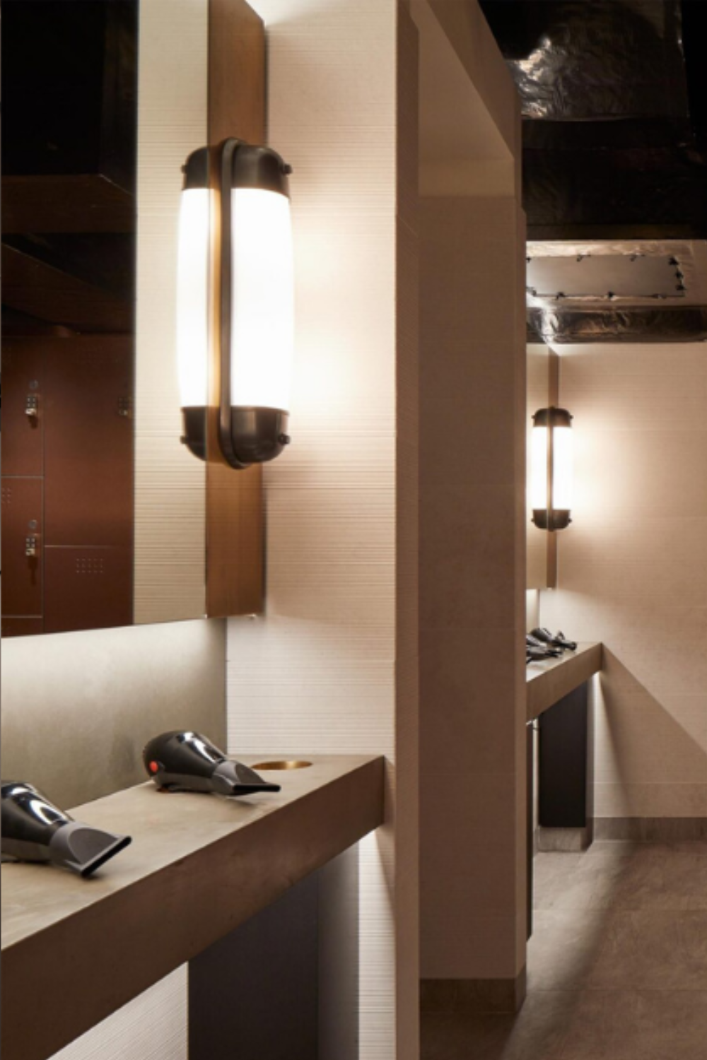 KXU changing room