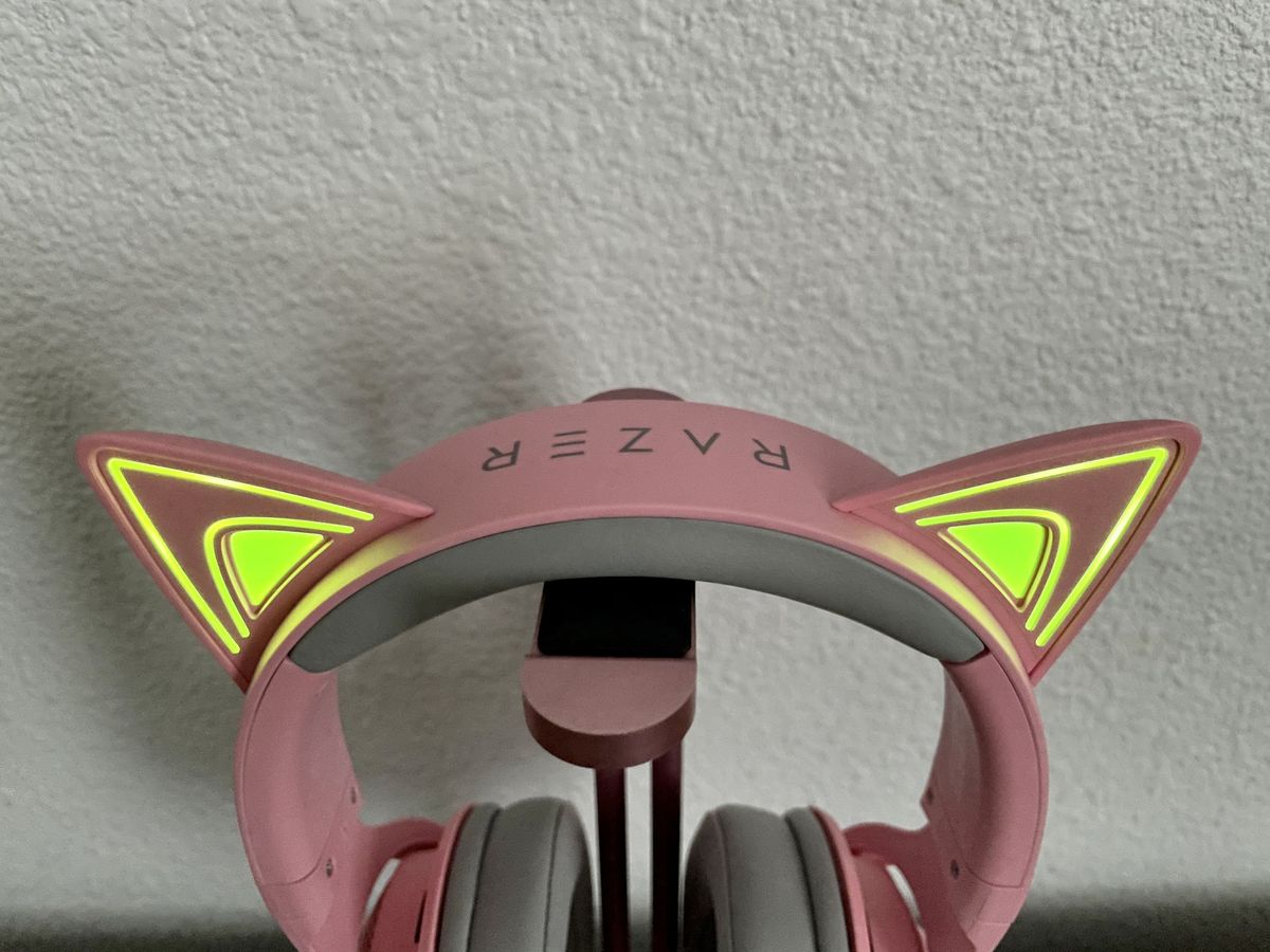 Razer Kraken Bt Kitty Edition Top Light