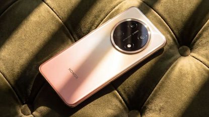 Honor X9e Pro phone in pink