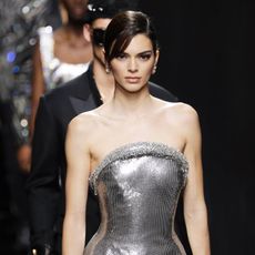 Fashion model, Clothing, Fashion, Dress, Beauty, Haute couture, Hairstyle, Shoulder, Model, Gown, 