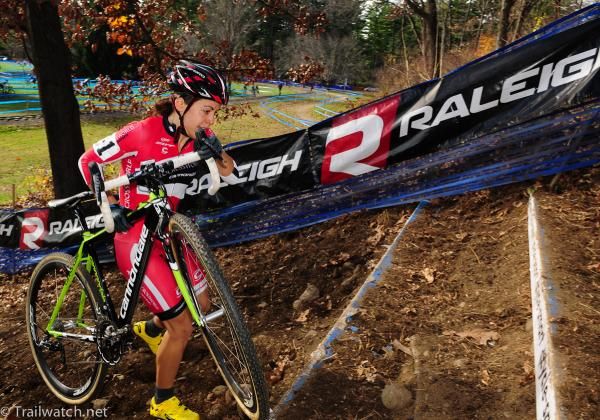 Crystal Anthony (Cyclocrossworld.com) with the race lead on lap one
