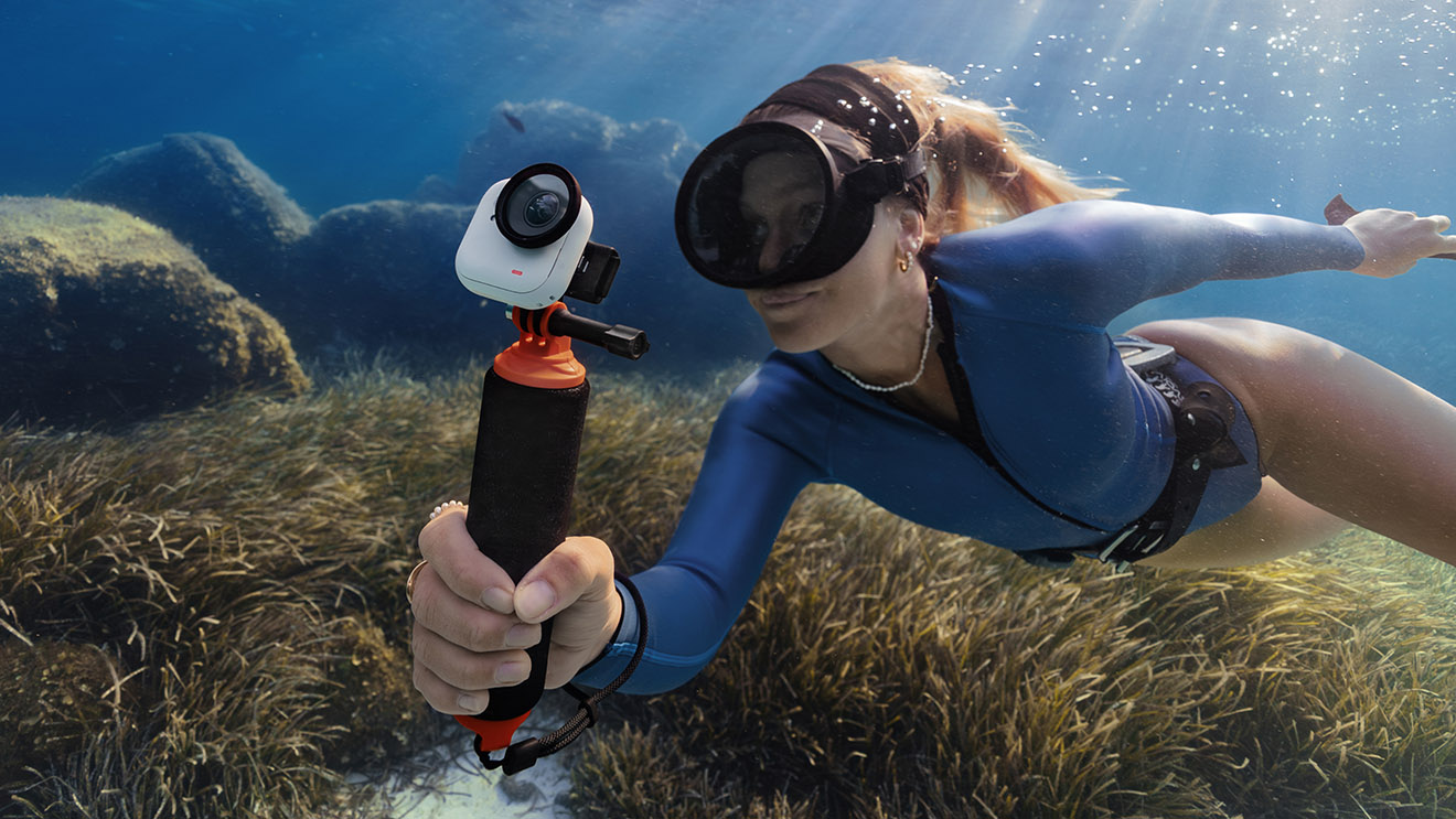 Insta360 Go Ultra camera