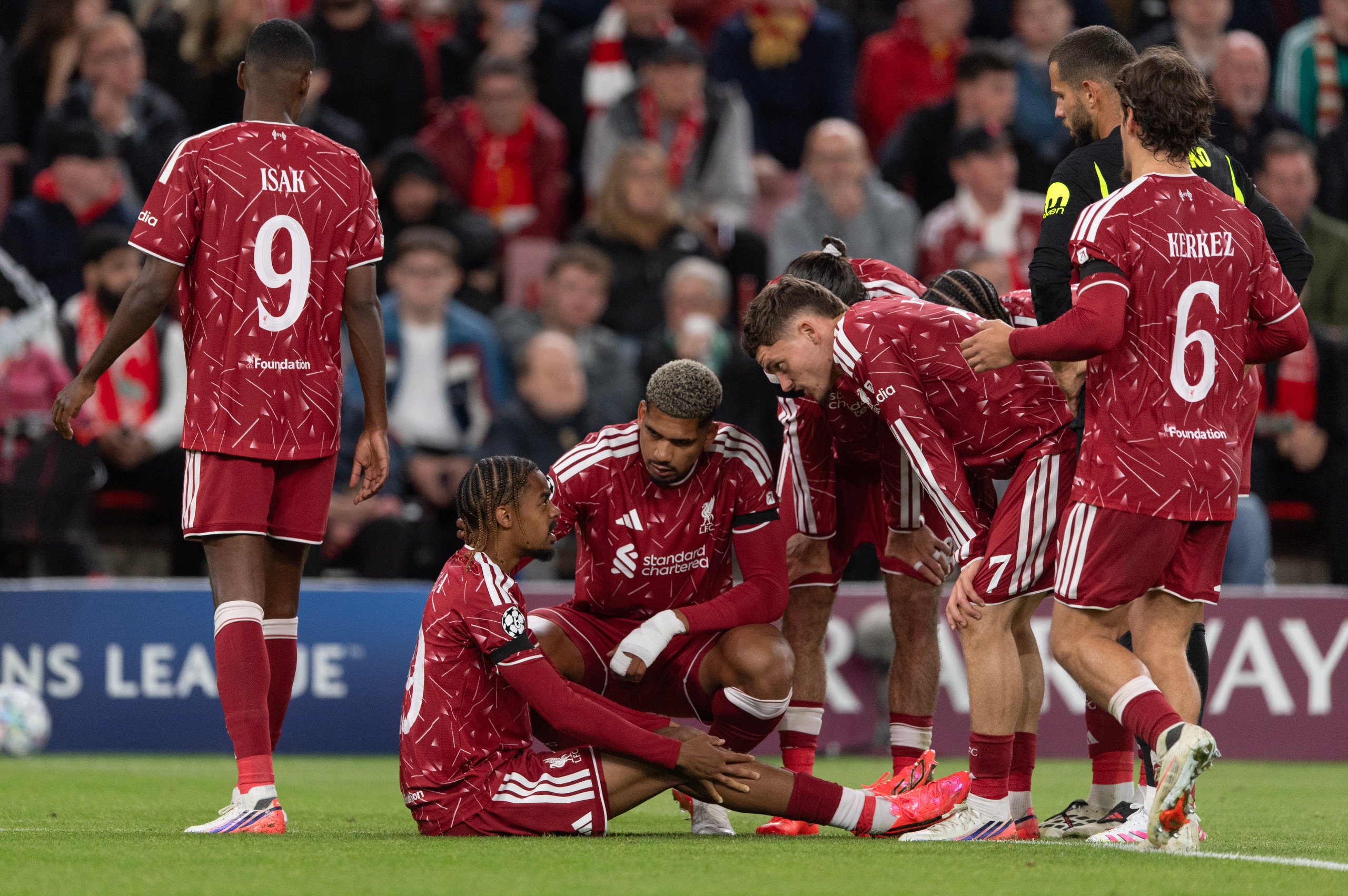 Bradley Barcola of Liverpool injured