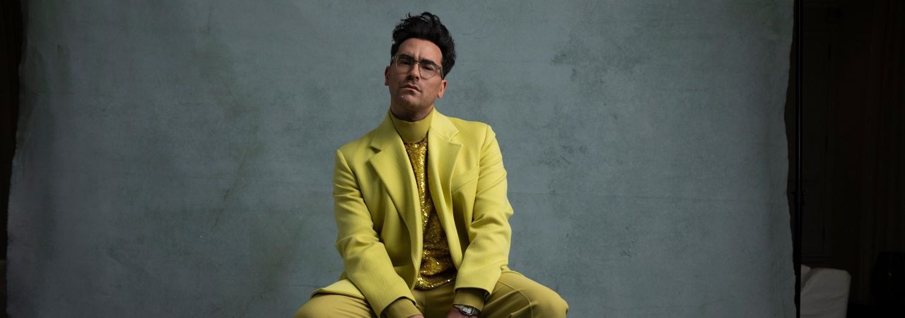 Dan Levy at the Golden Globes 2021