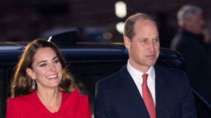 William and Kate's invitation to Christmas Carol Service leaves royal fans confused 