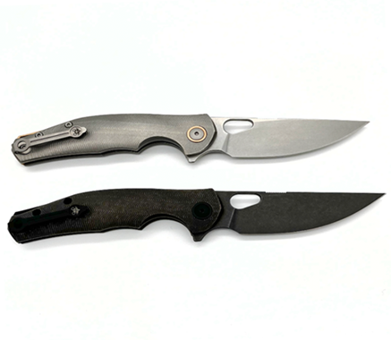 Recalled GiantMouse Folding Knife GM12 (top) Recalled GiantMouse Folding Knife GMP12 (bottom)