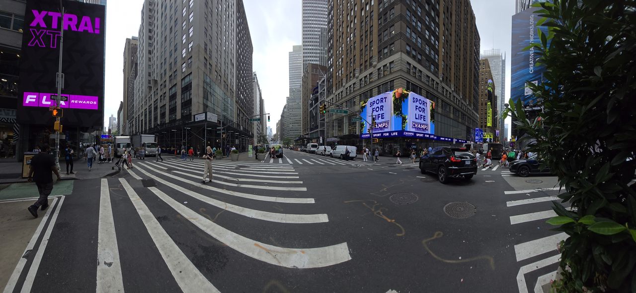 Samsung Galaxy Z Fold 6 panorama sample.