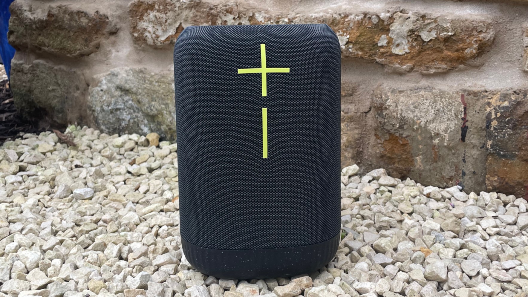 Ultimate Ears Epicboom on stones outdoors