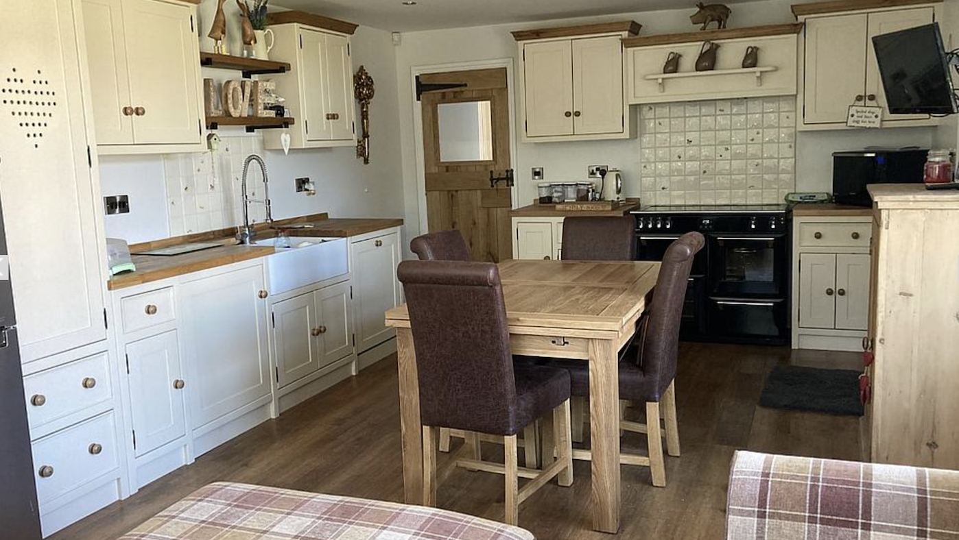 The fitted kitchen and breakfast room