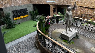 TR Live Experience with statue, at Camden Market
