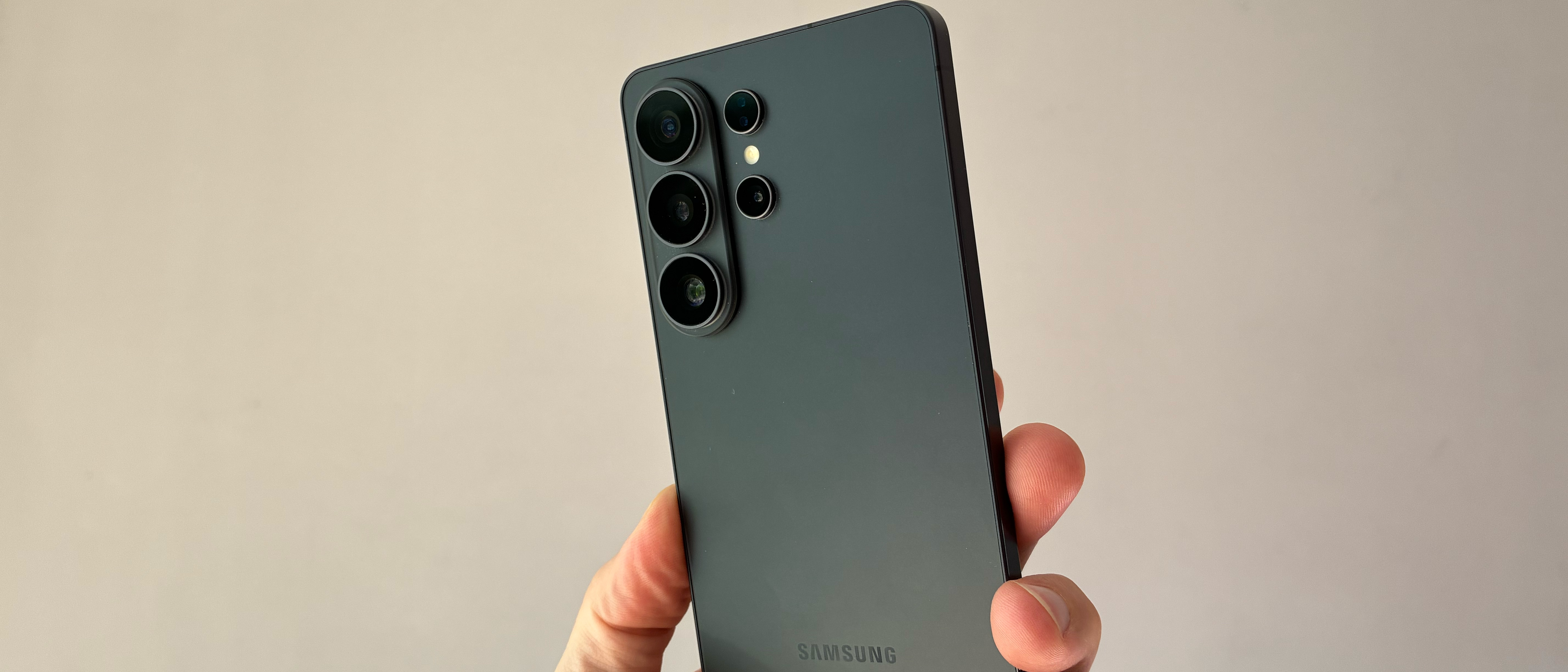 The Samsung Galaxy S26 Ultra 