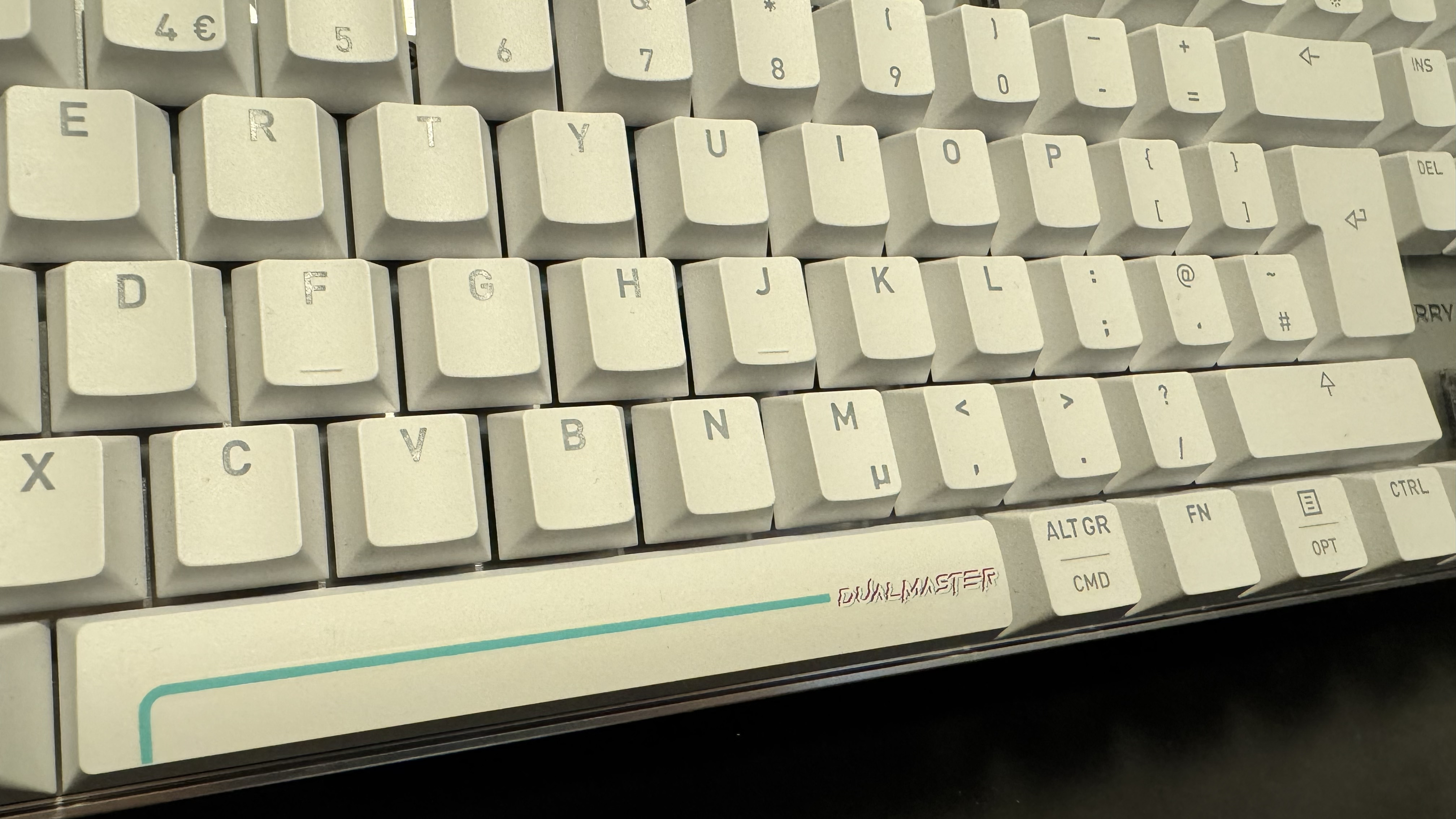 Cherry Xtrfy MX 8.2 Pro TMR TKL (in white)