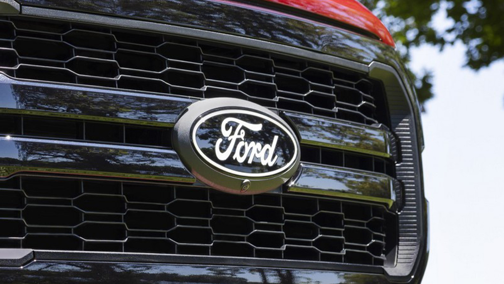 Ford changed its logo, and we almost didn't notice