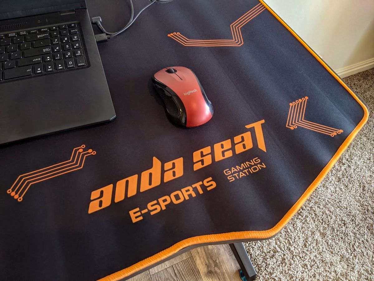Andaseat Eagle 2 Gaming Desk Andaseat Cover