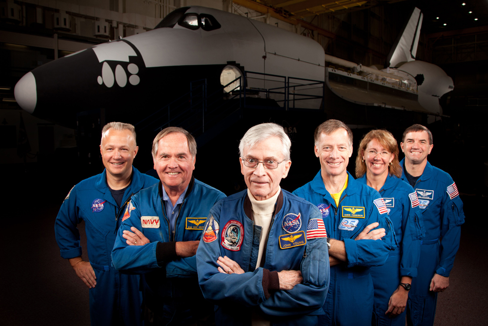 STS 1 and STS-135 Crew Members 4