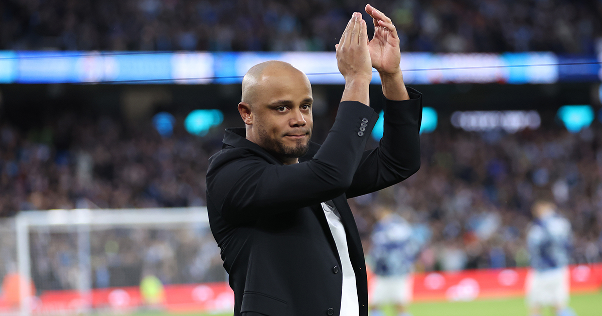 Vincent Kompany, Manager of Burnley, applauds the fans prior to the Emirates FA Cup Quarter Final match between Manchester City and Burnley at Etihad Stadium on March 18, 2023 in Manchester, England.
