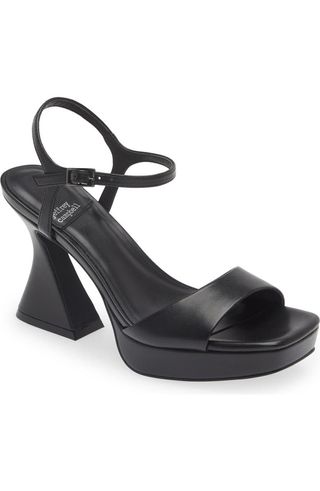 Jadie Platform Sandal