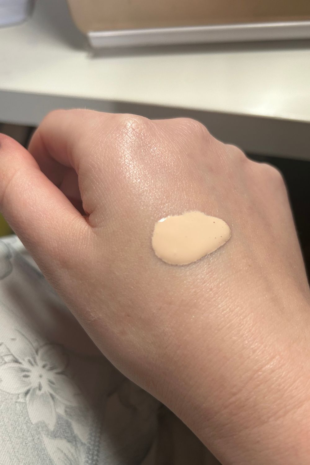 Burberry Beyond Wear Perfecting Matte Foundation Swatch