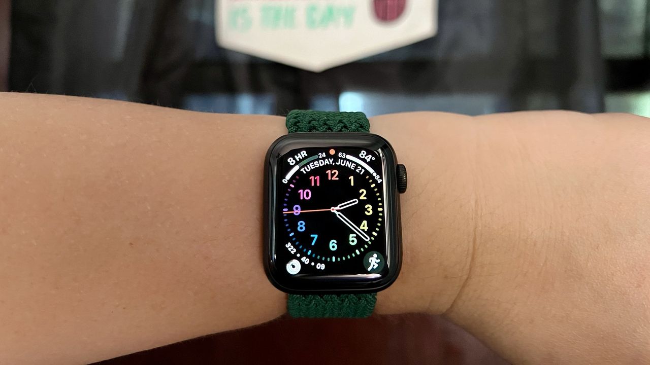 Zagg Braided Watch Band Forest Green Front