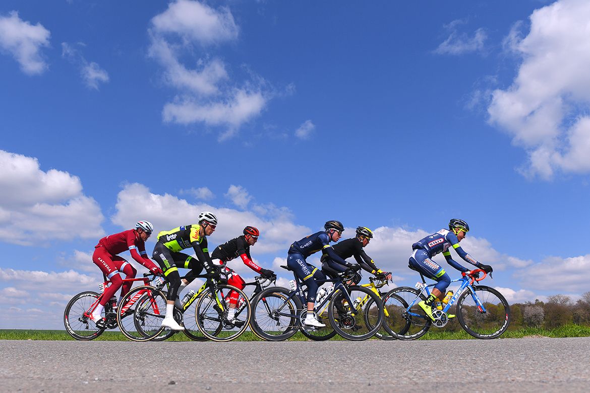 The early breakaway at La Fl&egrave;che Wallonne