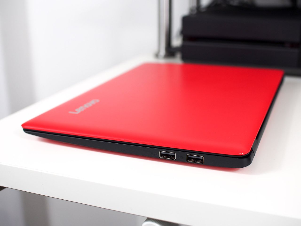 Lenov Ideapad 100S