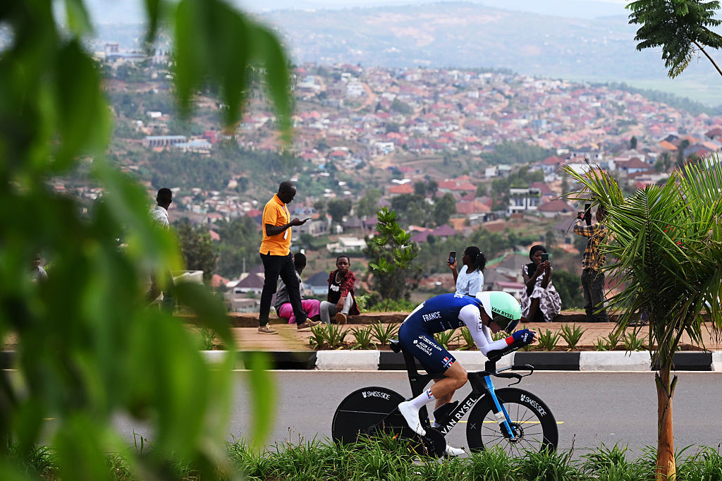 KIGALI, RWANDA - SEPTEMBER 21: Paul Seixas of Team France competes during 98th UCI Cycling World Championships Kigali 2025 - Men Elite Individual Time Trial a 40.6km race from Kigali to Kigali on September 21, 2025 in Kigali, Rwanda. (Photo by Dario Belingheri/Getty Images)