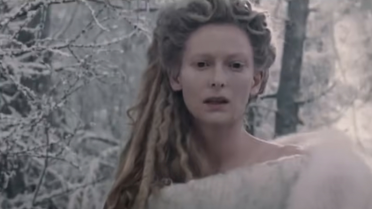 Tilda Swinton in all white as Jadis The White Witch in The Chronicles of Narnia: The Lion, the Witch and the Wardrobe