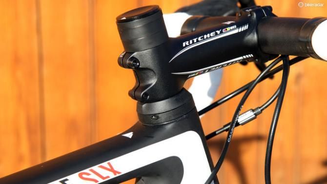 The stock Acros headset adjusts via a single Torx-head bolt. It's an unusually tiny size that we've never seen on any mini-tool you're likely to carry with you on a ride, though