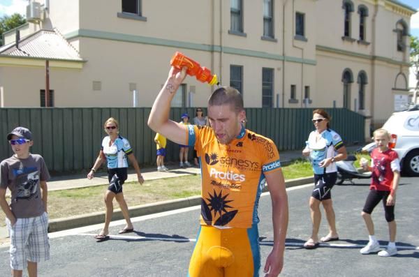 Nathan Earle (Genesys Wealth Advisers) cools down after a long race.