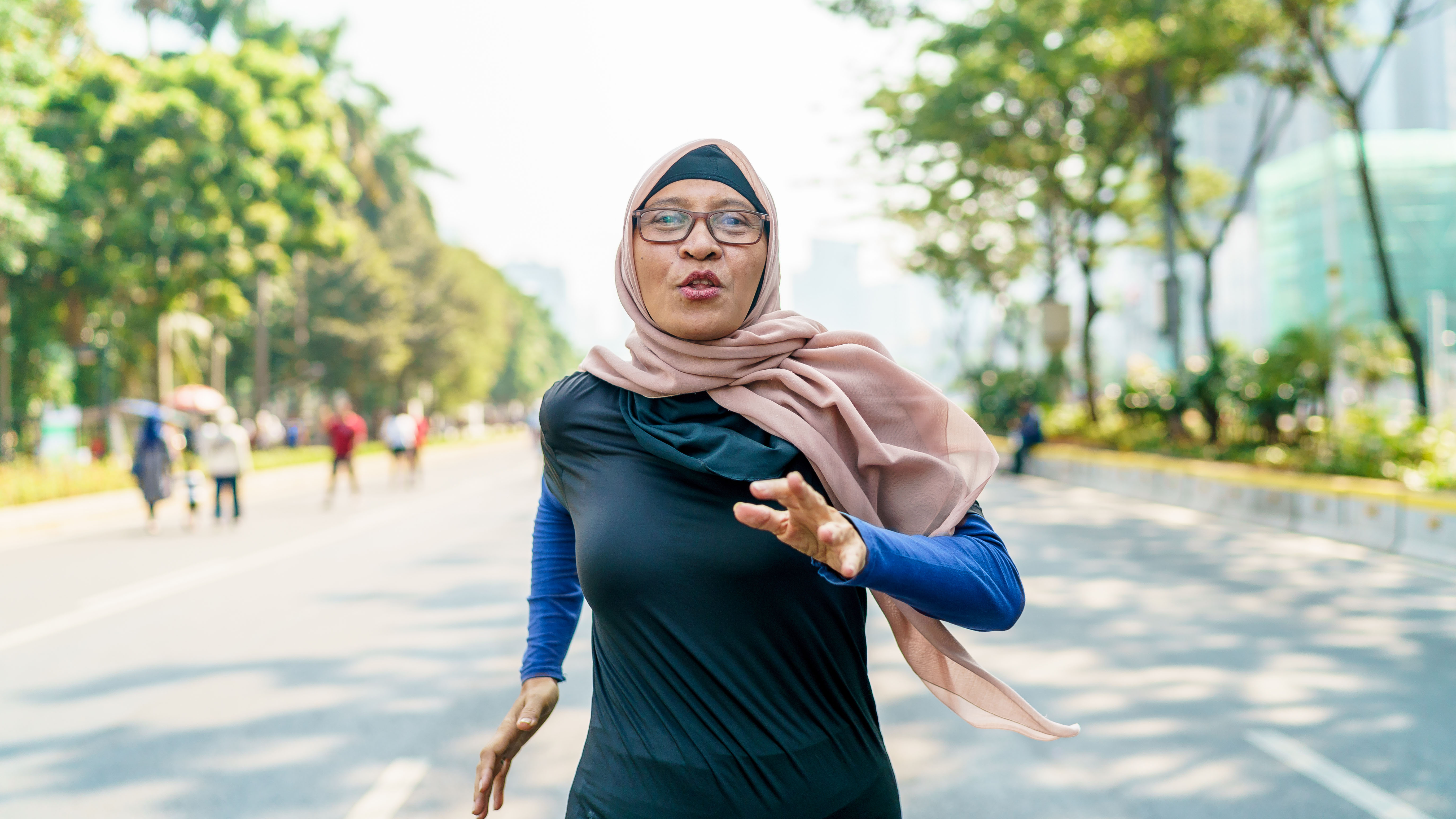 Woman runs marathon