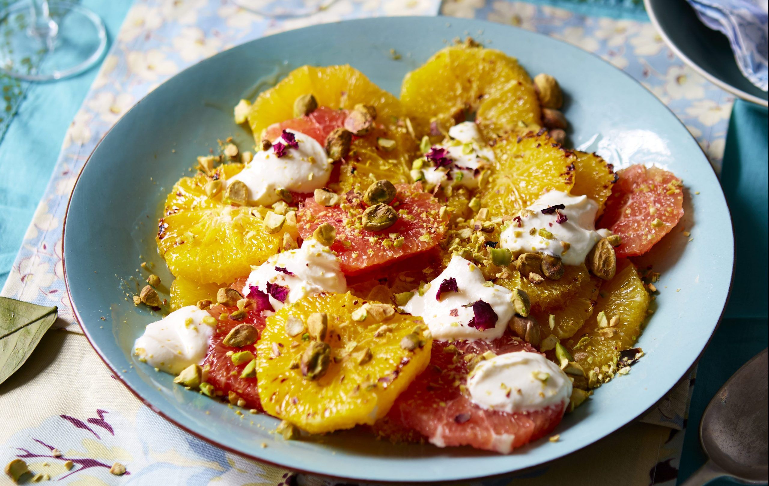 Grilled oranges with pistachios recipe