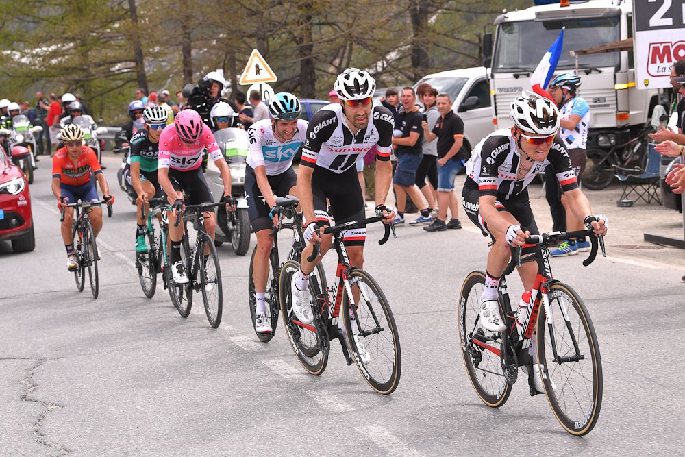 Sunweb's Sam Oomen and Tom Dumoulin keep the pressure on Froome and Sky during stage 20 at the Giro