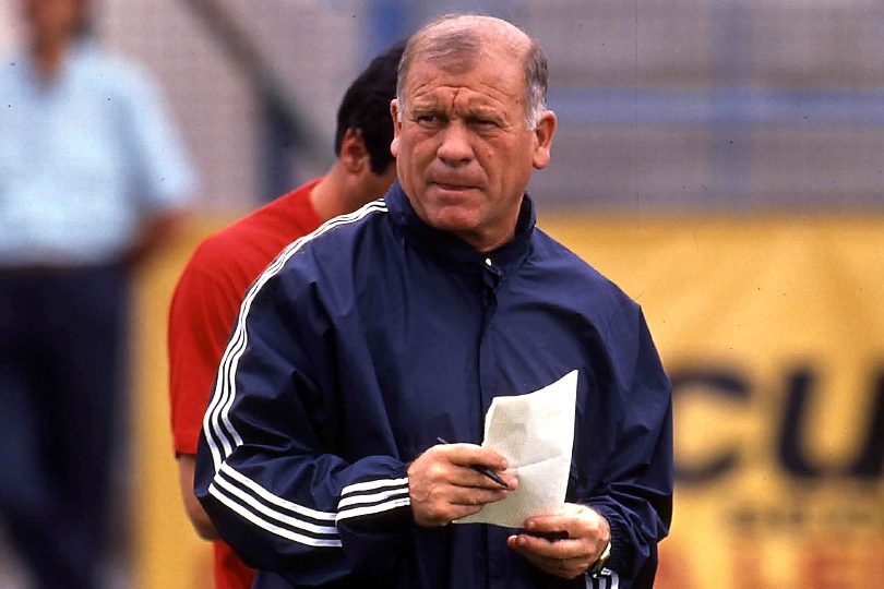 Eugenio Bersellini at Ascoli in the 1989/90 season.