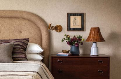 6 Tips to Finding the Perfect Bedside Table