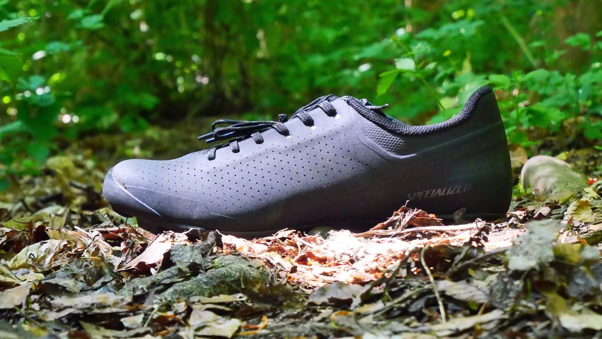Specialized Recon ADV gravel shoe review laceup gravel adventure