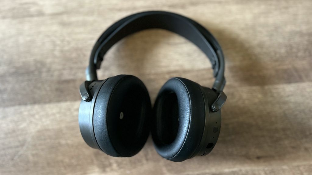 Audeze Maxwell review: 'The next brilliant step for a legendary line of ...