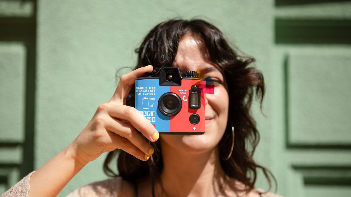 Lomography just created a super affordable, idiot-proof film camera that doubles your number of photos — and it comes pre-loaded with a roll and the instructions are literally printed on the body