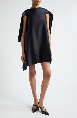 Laurence Sleeveless Satin Cape Dress