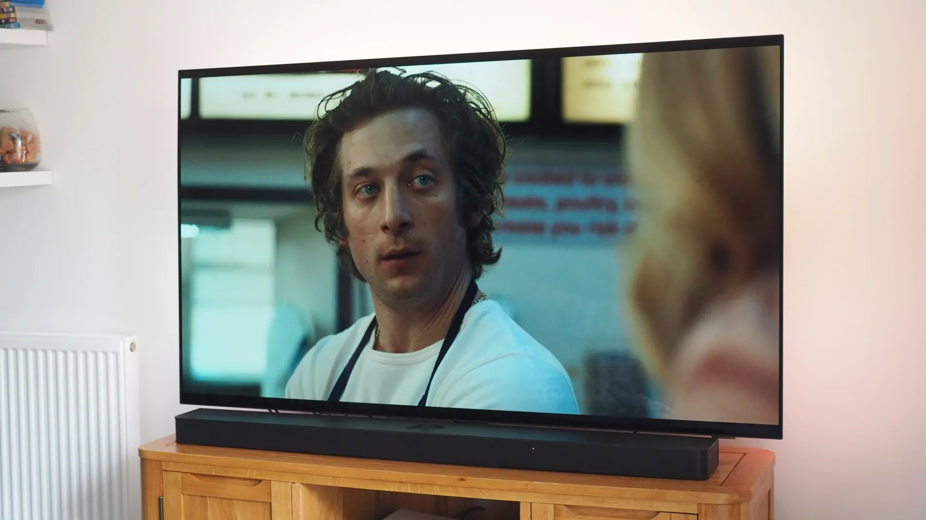 Philips OLED 809 side view