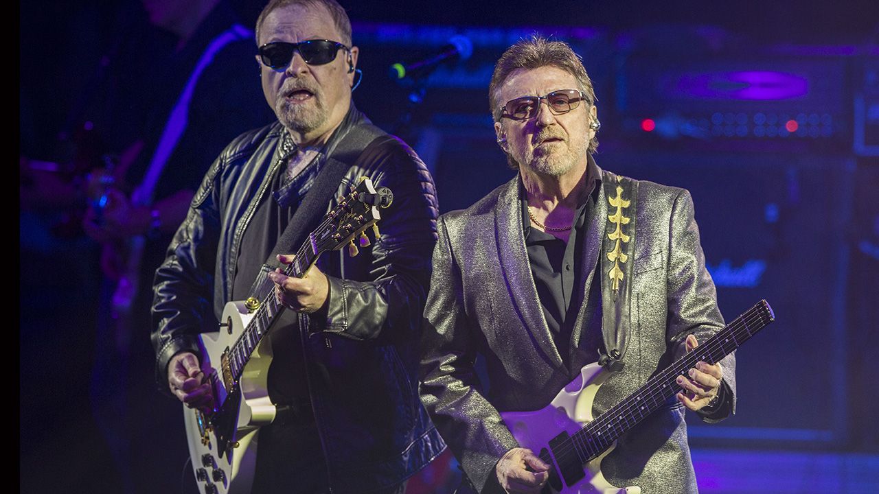 Blue cult. Группа Blue Öyster Cult. Blue Oyster Cult 1972. Blue Oyster Cult 2020. Blue Oyster Cult дискография.