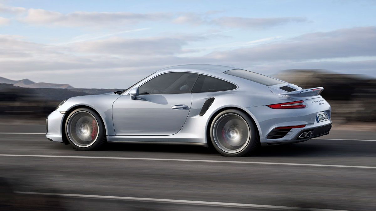 embargo_00_01_cet_1_december_2015_new_porsche_911_turbo.jpg