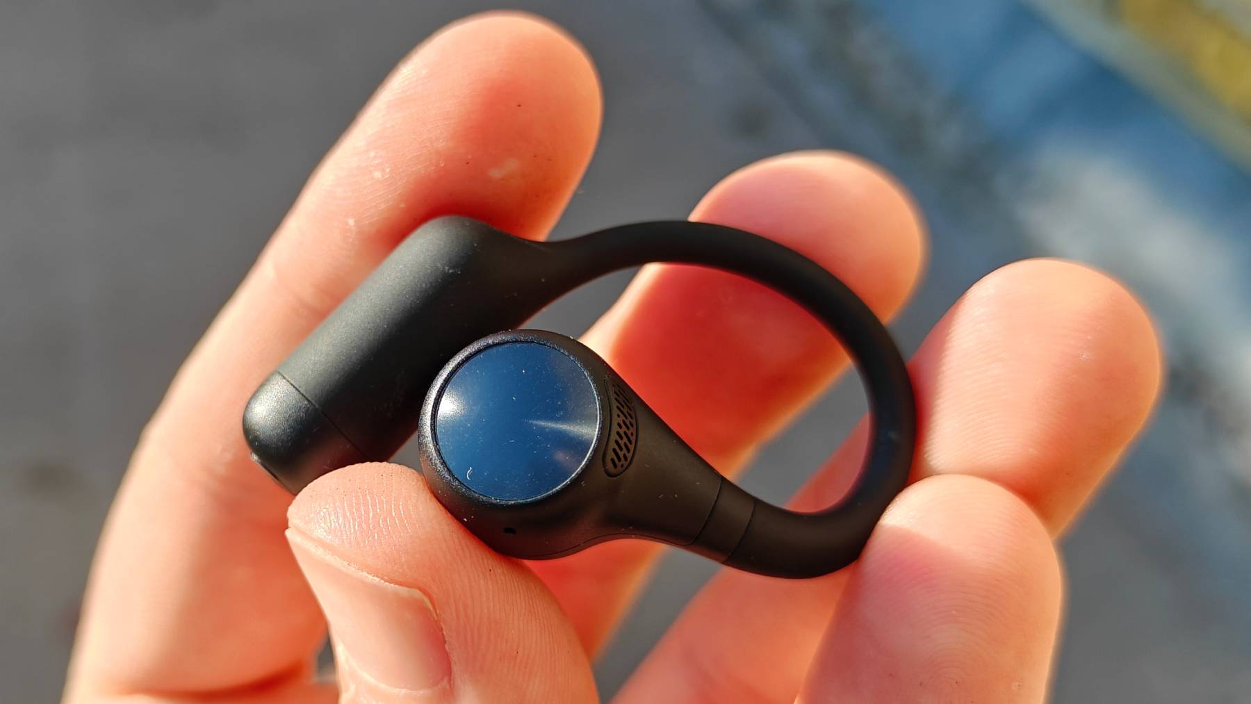 The OpenRock S2 in a man's hands