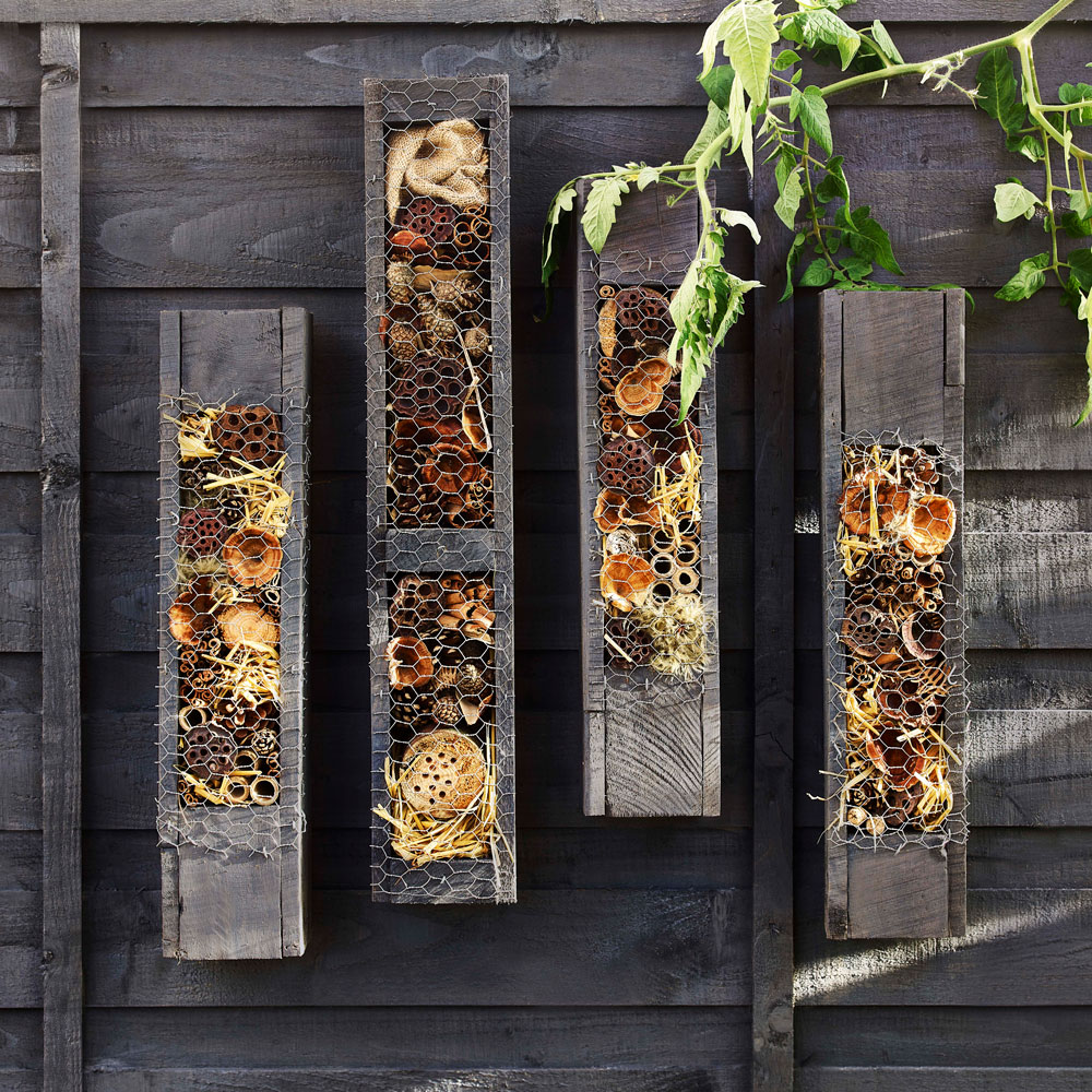 How to make a bee hotel – the best way to welcome bees to your garden ...