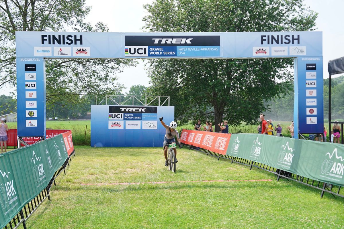 Crystal Anthony solos to victory.